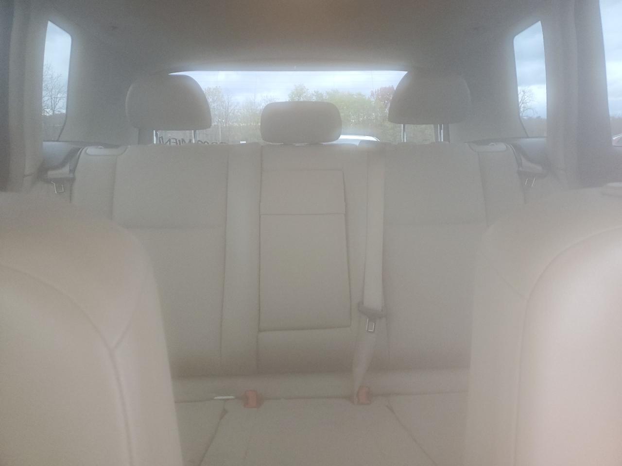 2010 Mercedes-benz Glk 350 4matic White vin: WDCGG8HB7AF311609