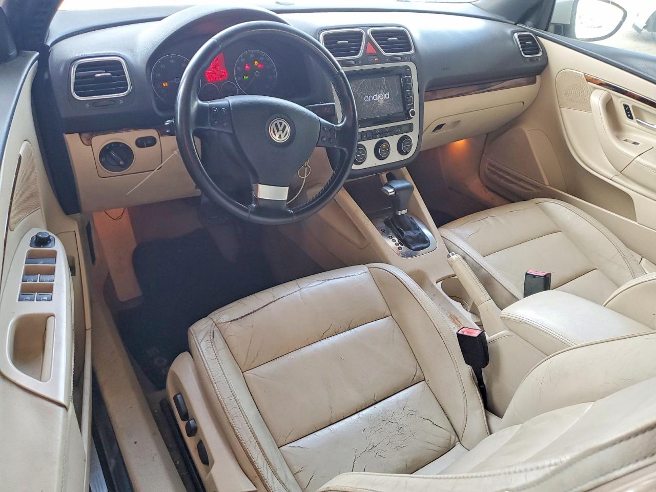2009 Volkswagen Eos Lux White vin: WVWFA71F99V015423