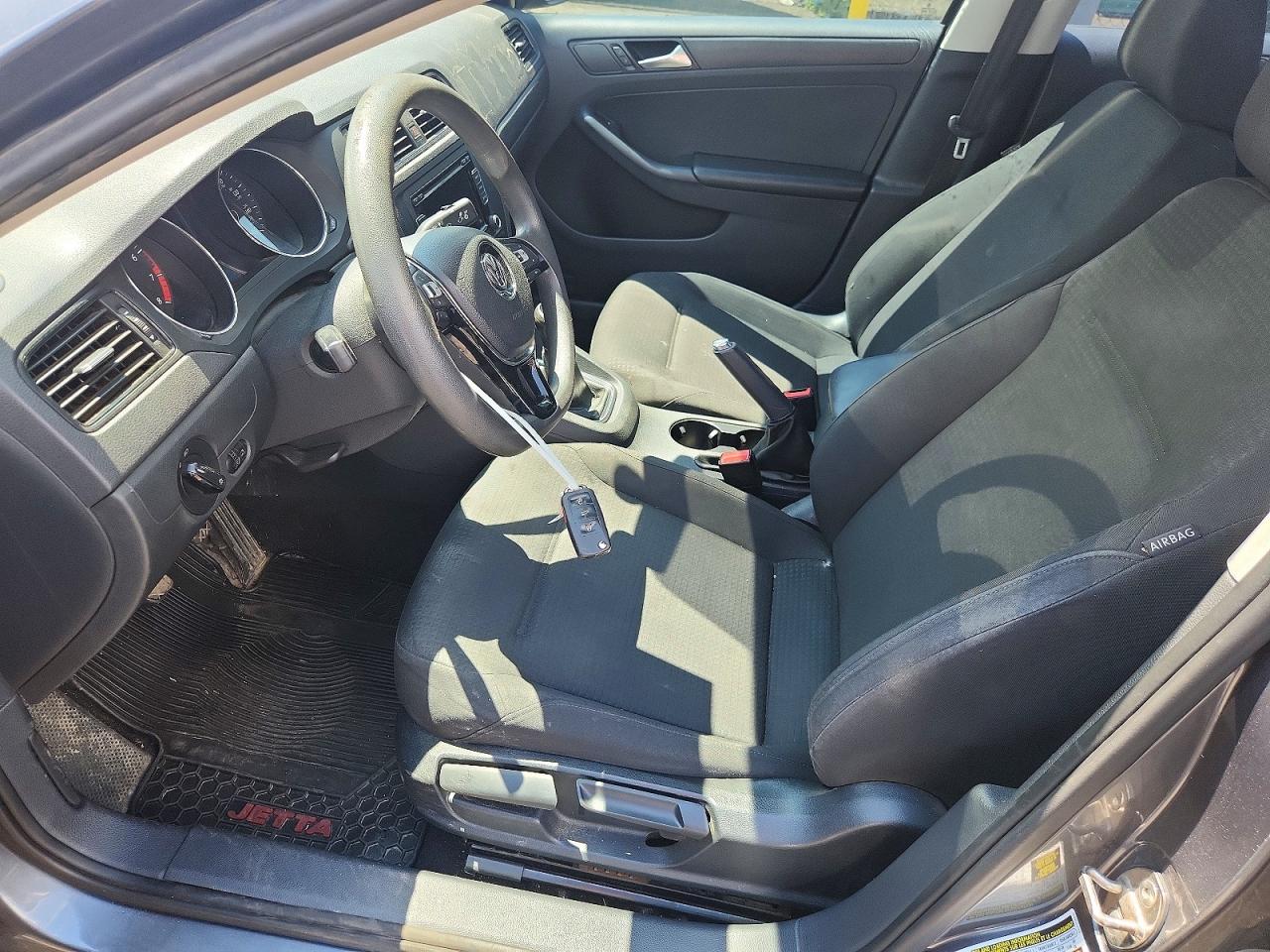 2015 Volkswagen Jetta Base Серый vin: 3VW1K7AJ6FM348094
