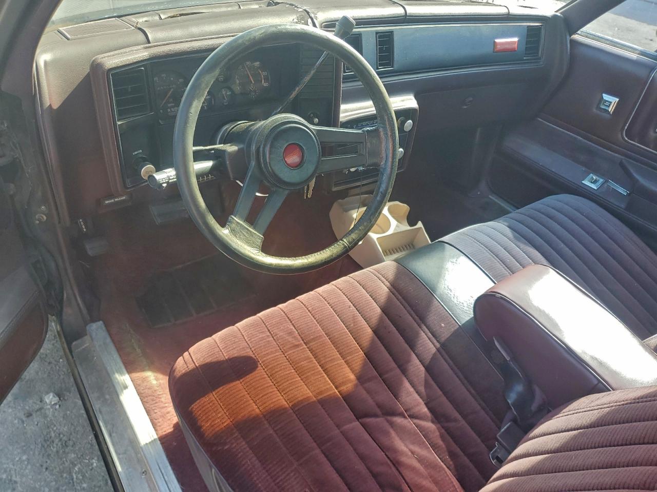 1985 Chevrolet Monte Carlo Черный vin: 1G1GZ37G5FR188004