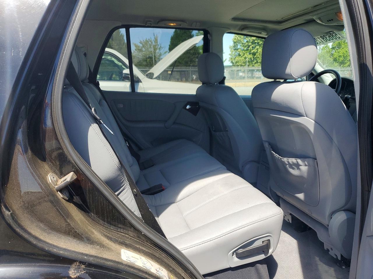 2000 Mercedes-benz Ml 430 Black vin: 4JGAB72E2YA159622