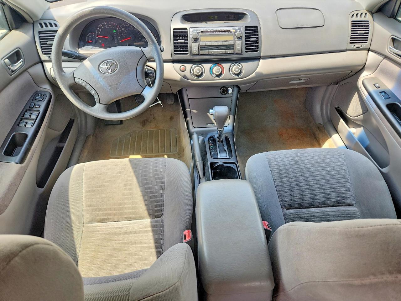 2005 Toyota Camry Standard Silver vin: 4T1BE32K85U568129