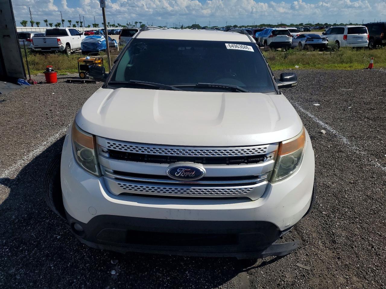 2013 Ford Explorer Xlt White vin: 1FM5K7D86DGA86819