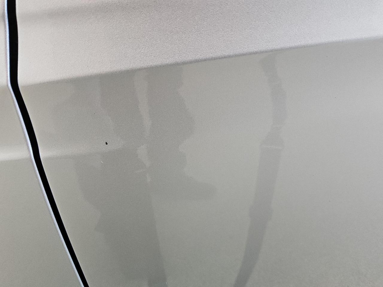 2014 Ford Escape Se Silver vin: 1FMCU9G9XEUC09574 Damage: Left Front Door, Chipped, 1