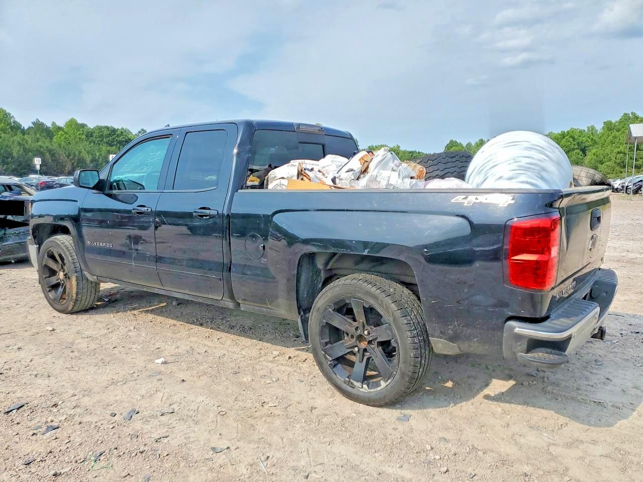 2015 Chevrolet Silverado K1500 Lt Black vin: 1GCVKREC9FZ241650