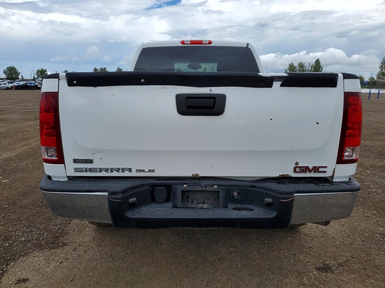 2011 Gmc Sierra K1500 Sle White vin: 1GTR2VE32BZ152149