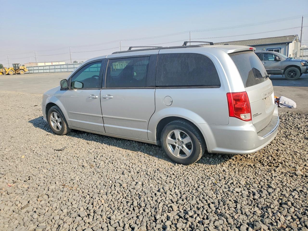 2011 Dodge Grand Caravan Mainstreet Silver vin: 2D4RN3DG9BR774275