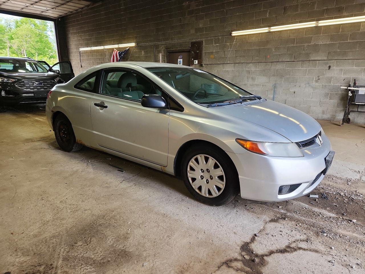 2007 Honda Civic Dx Серебряный vin: 2HGFG12227H544713