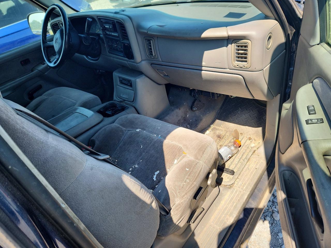 2000 Chevrolet Silverado K1500 Gray vin: 1GCEK19T5YE201975