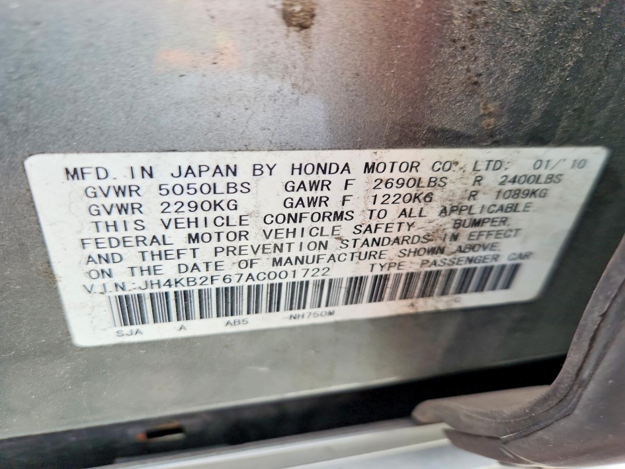 2010 Acura Rl Silver vin: JH4KB2F67AC001722