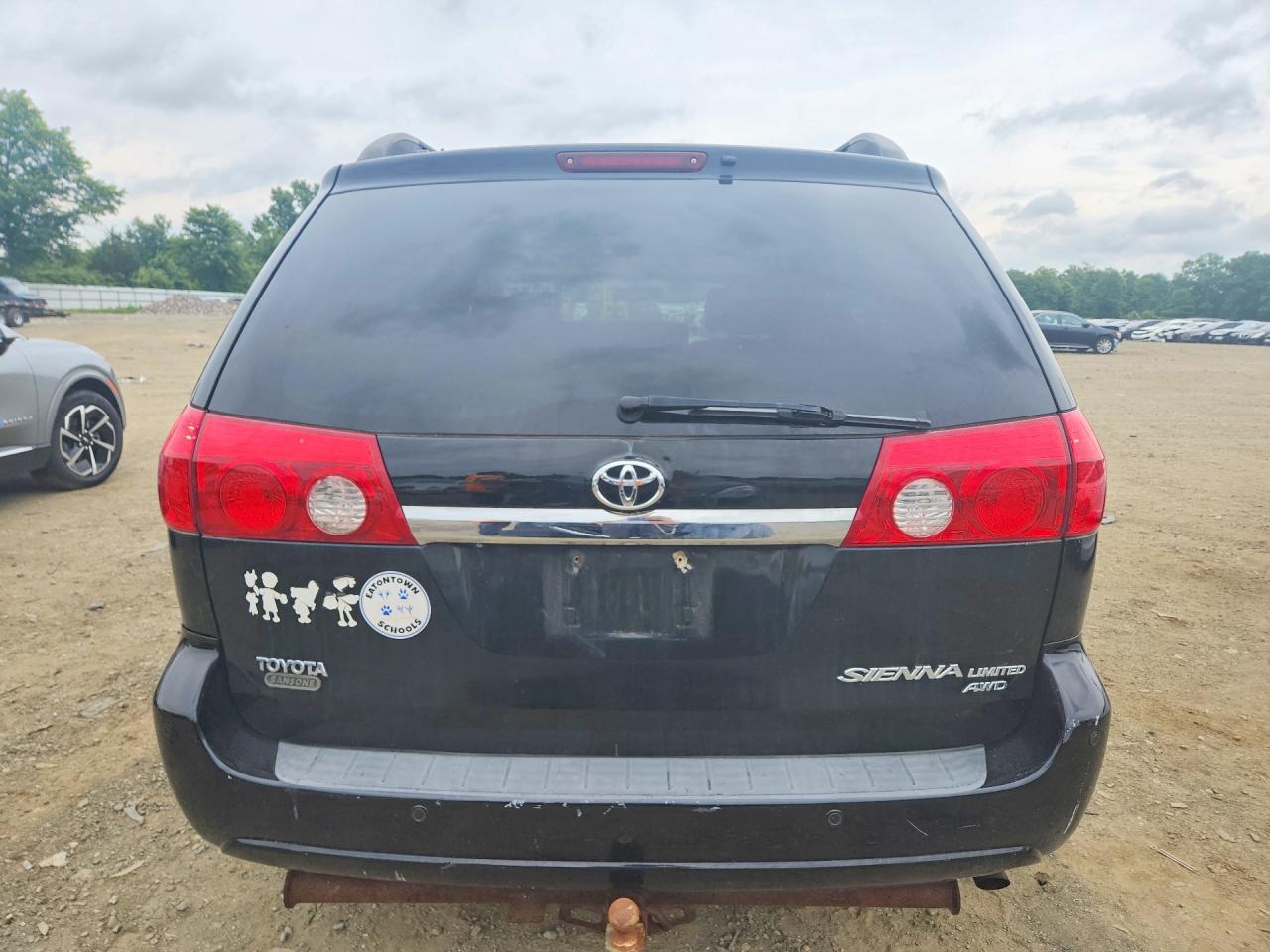 2008 Toyota Sienna Xle Limited Black vin: 5TDBK22C58S019271