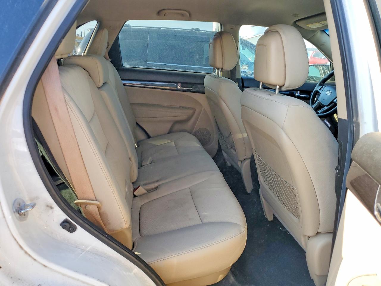 2013 Kia Sorento Lx White vin: 5XYKTDA26DG403455