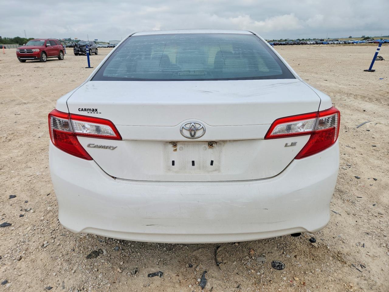 2012 Toyota Camry Le White vin: 4T1BF1FK4CU508941