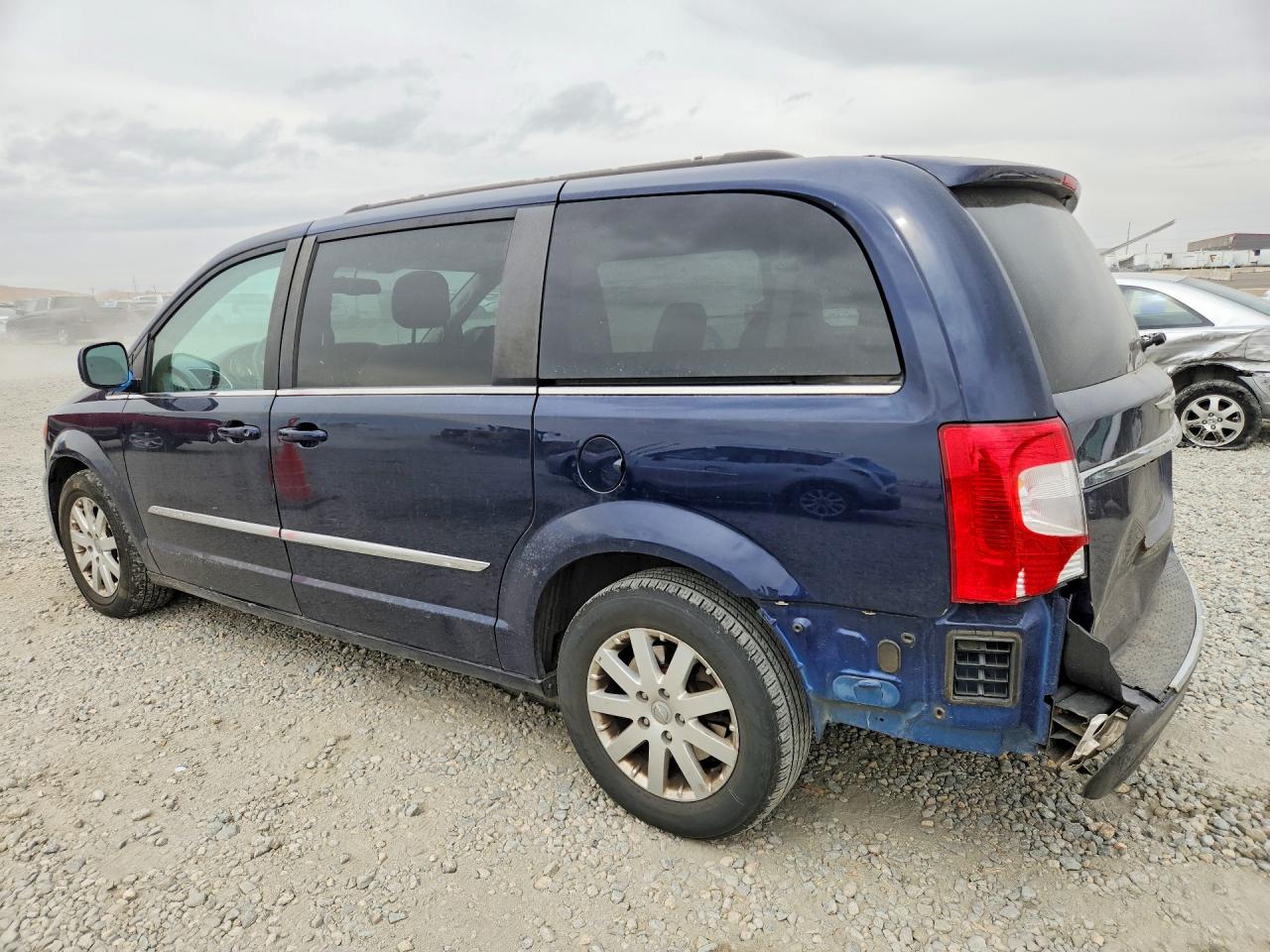 2015 Chrysler Town & Country Touring Blue vin: 2C4RC1BG7FR717752