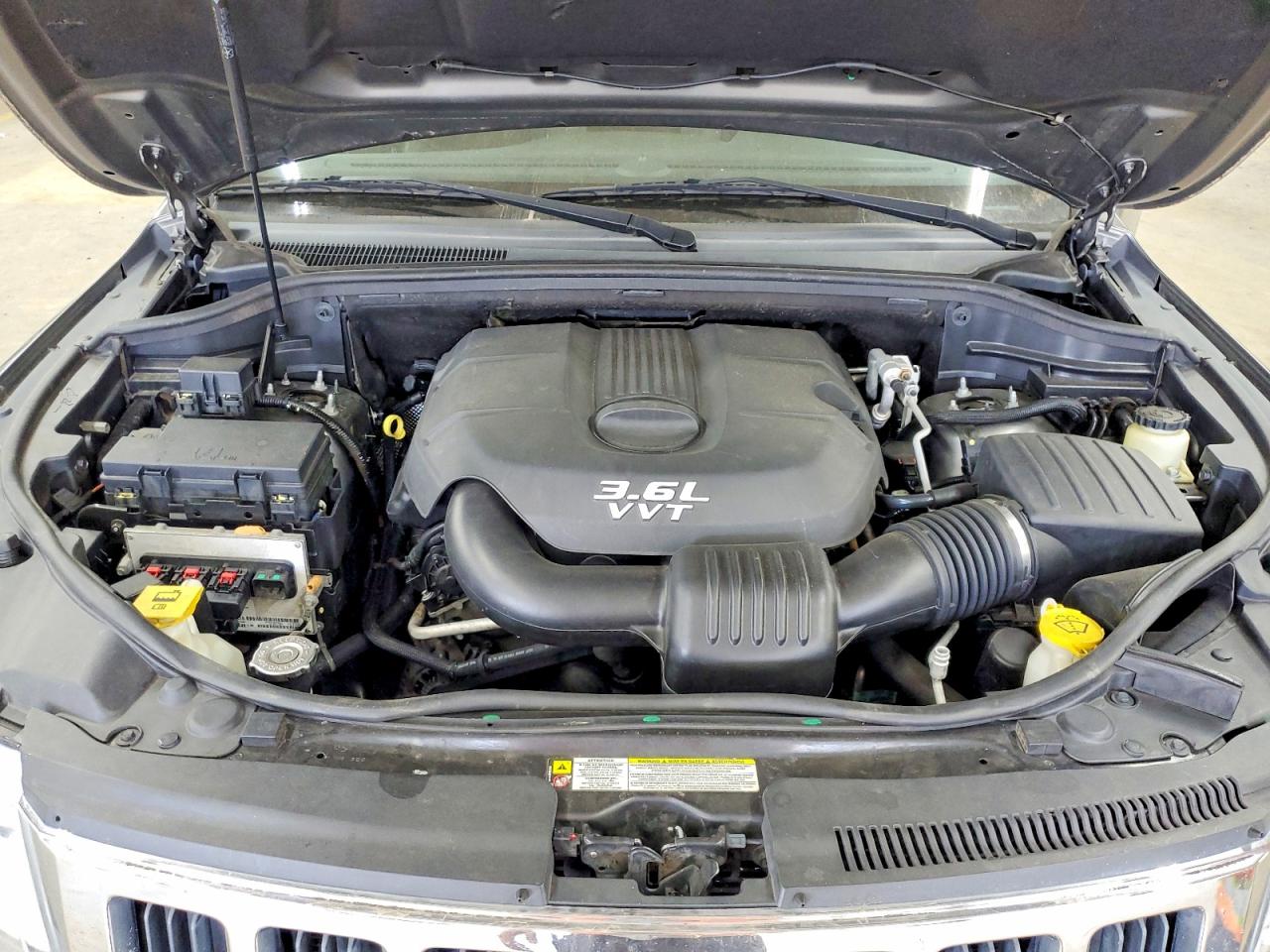 2012 Jeep Grand Cherokee Limited Серый vin: 1C4RJEBG2CC223204