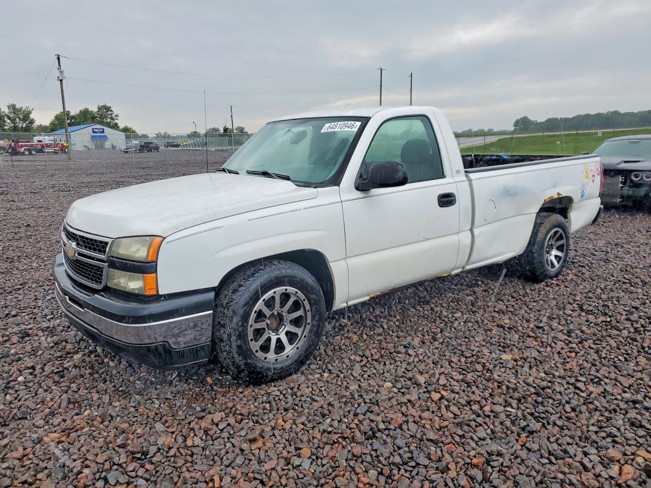 2006 Chevrolet Silverado C1500 White vin: 3GCEC14X16G262981