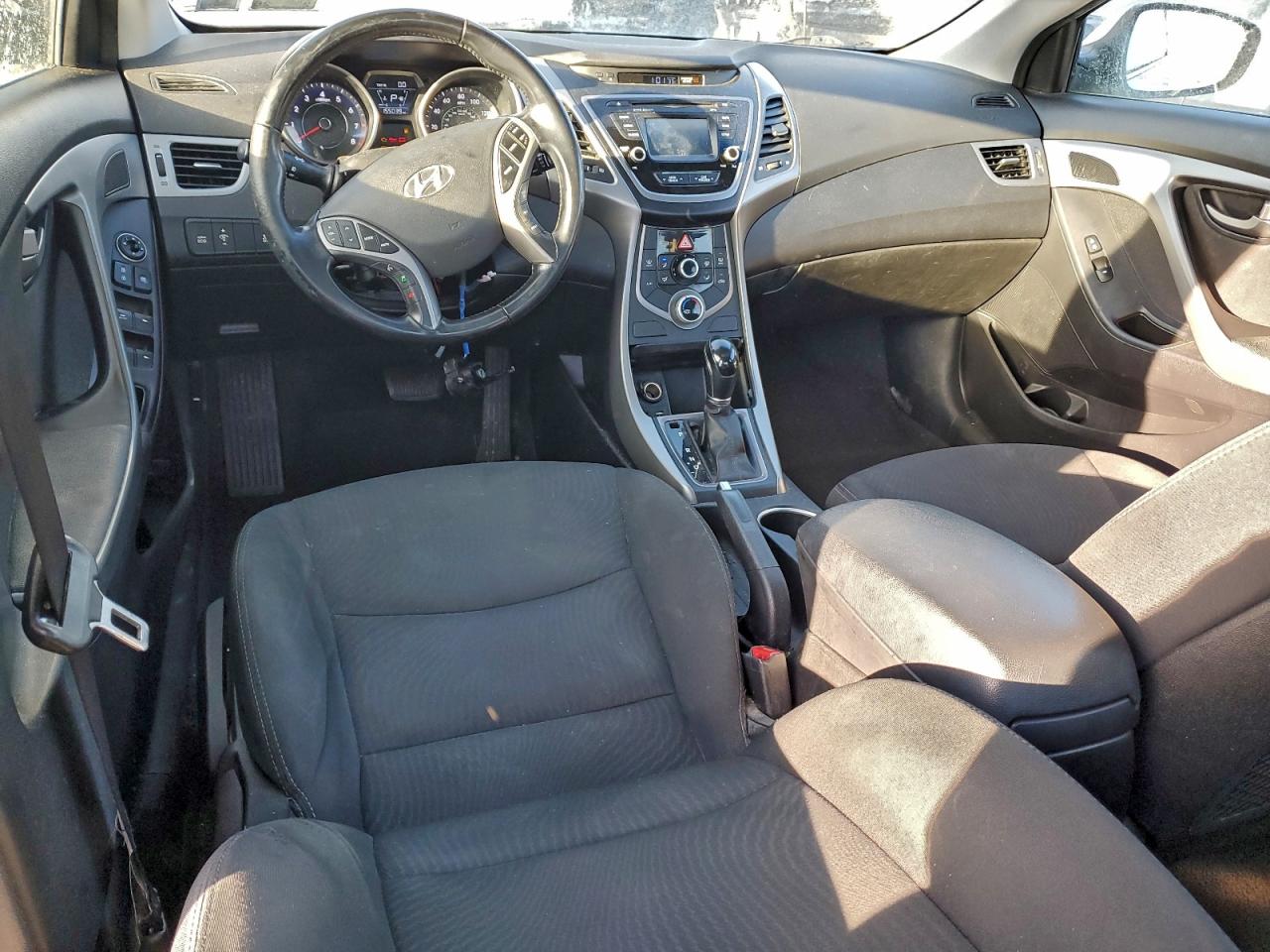 2015 Hyundai Elantra Se White vin: 5NPDH4AE6FH586369
