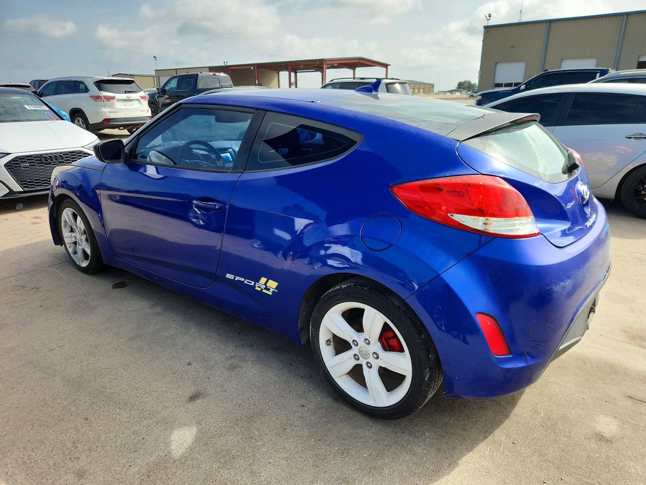 2013 Hyundai Veloster Base Blue vin: KMHTC6AD3DU140899