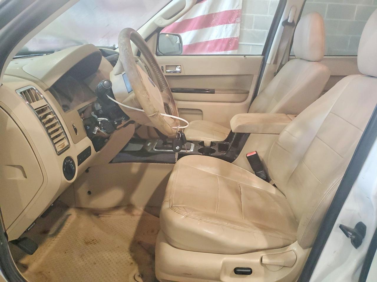 2011 Ford Escape Limited White vin: 1FMCU0EG8BKA81470