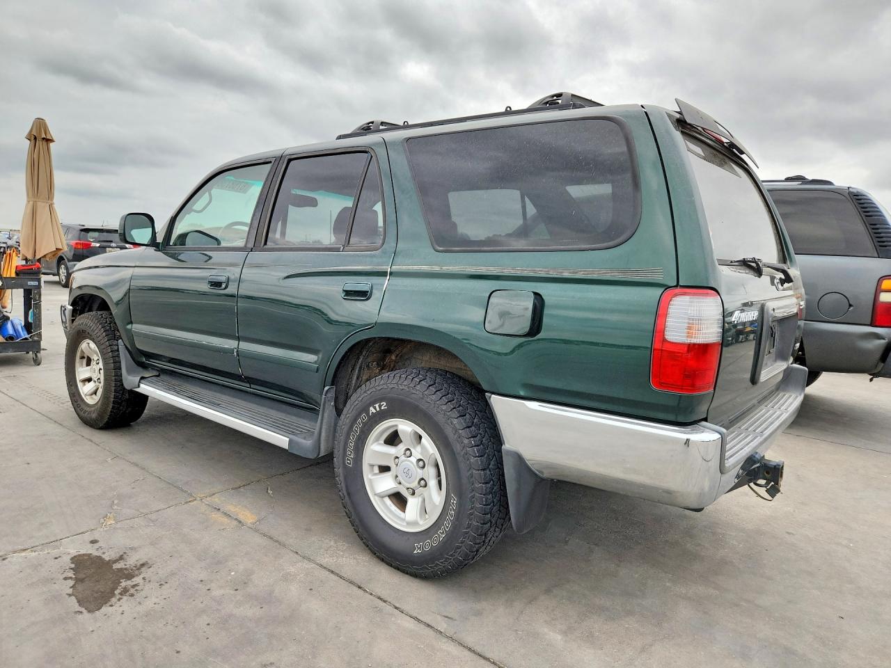 2000 Toyota 4runner Sr5 Green vin: JT3GN86R9Y0141718