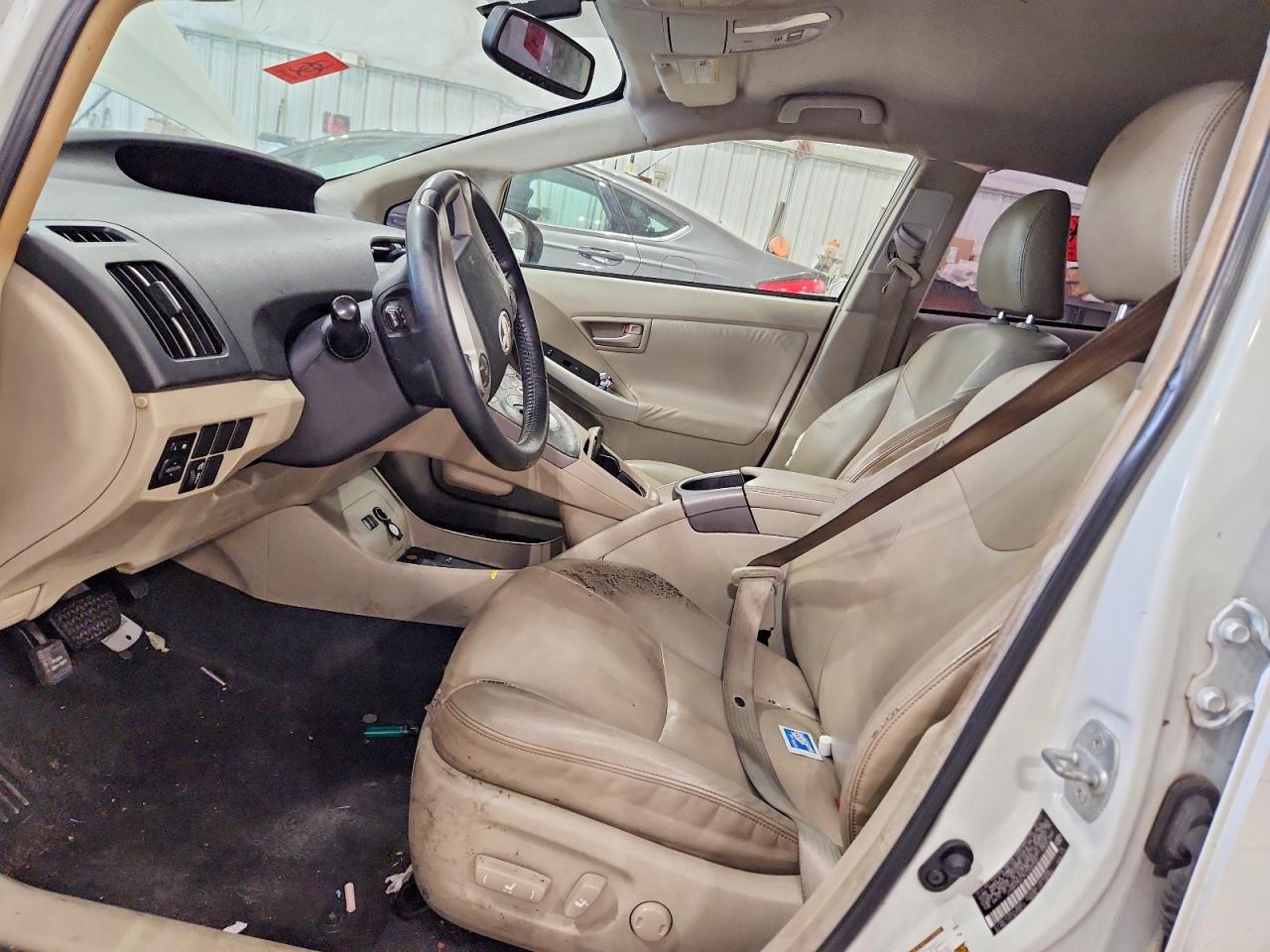2012 Toyota Prius Four Белый vin: JTDKN3DU3C1500502
