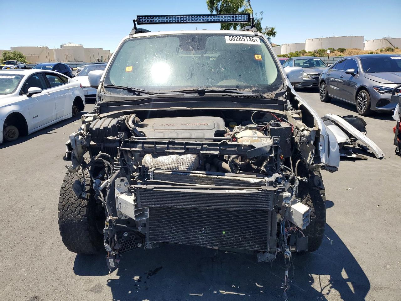 2015 Jeep Renegade Latitude Silver vin: ZACCJABT0FPB67794