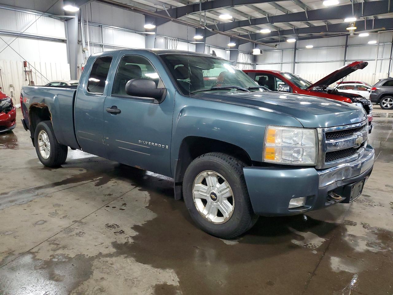 2007 Chevrolet Silverado K1500 Blue vin: 1GCEK19097Z648063