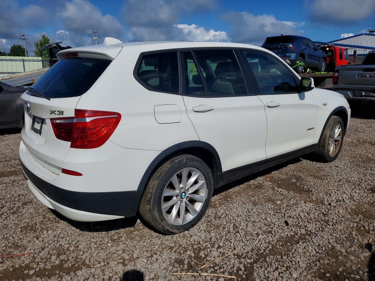 2013 Bmw X3 Xdrive28i White vin: 5UXWX9C56D0A25297