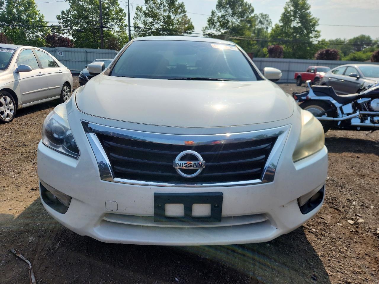 2015 Nissan Altima 2.5 Sl White vin: 1N4AL3APXFC109796