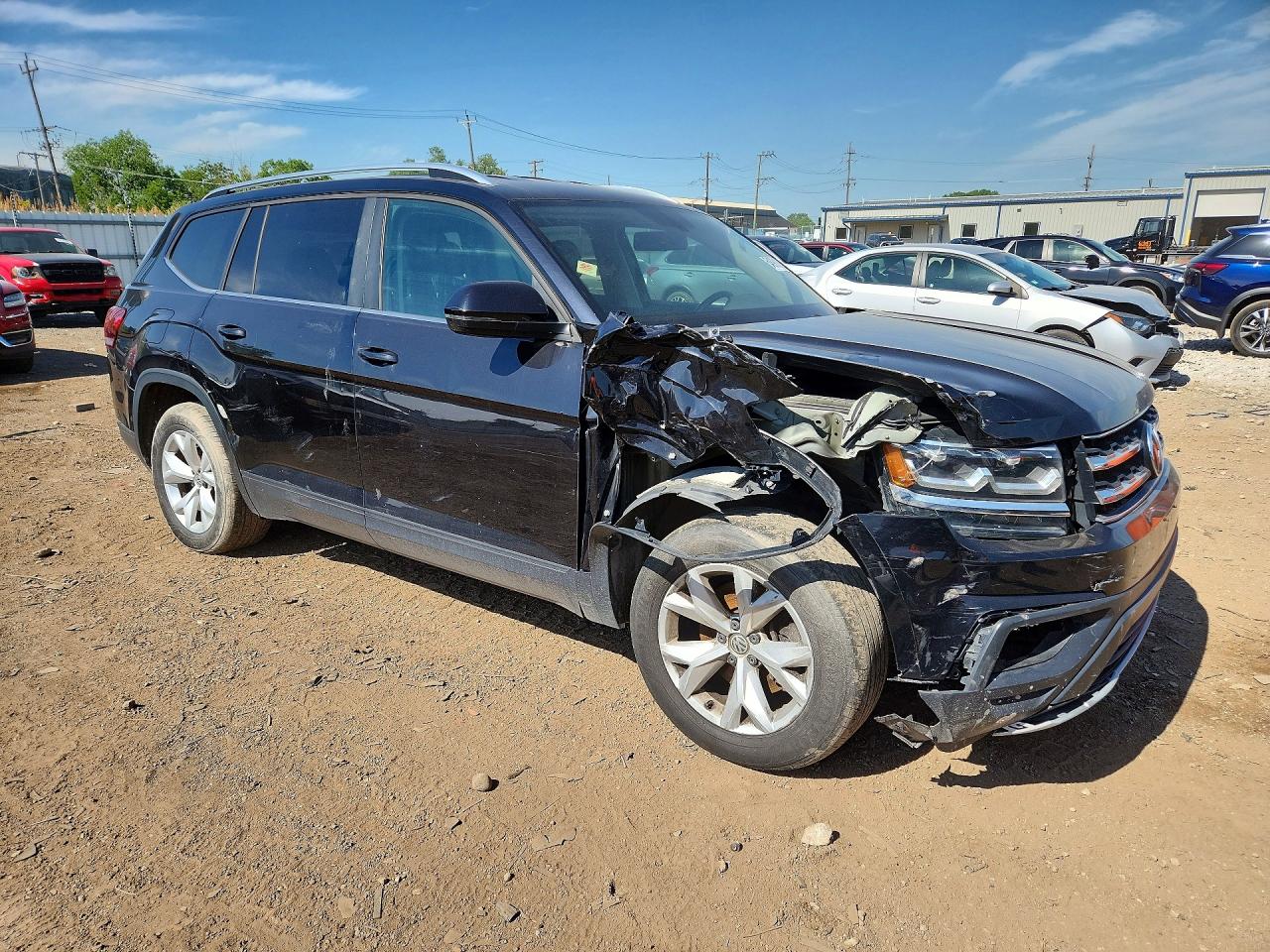 2018 Volkswagen Atlas Se Black vin: 1V2KR2CA8JC505832