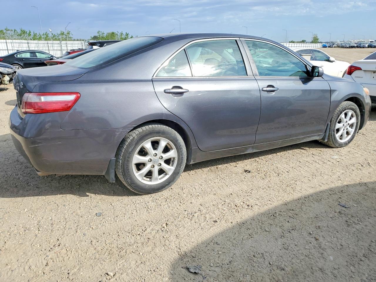 2007 Toyota Camry Le V6 Серый vin: 4T1BK46K07U039382