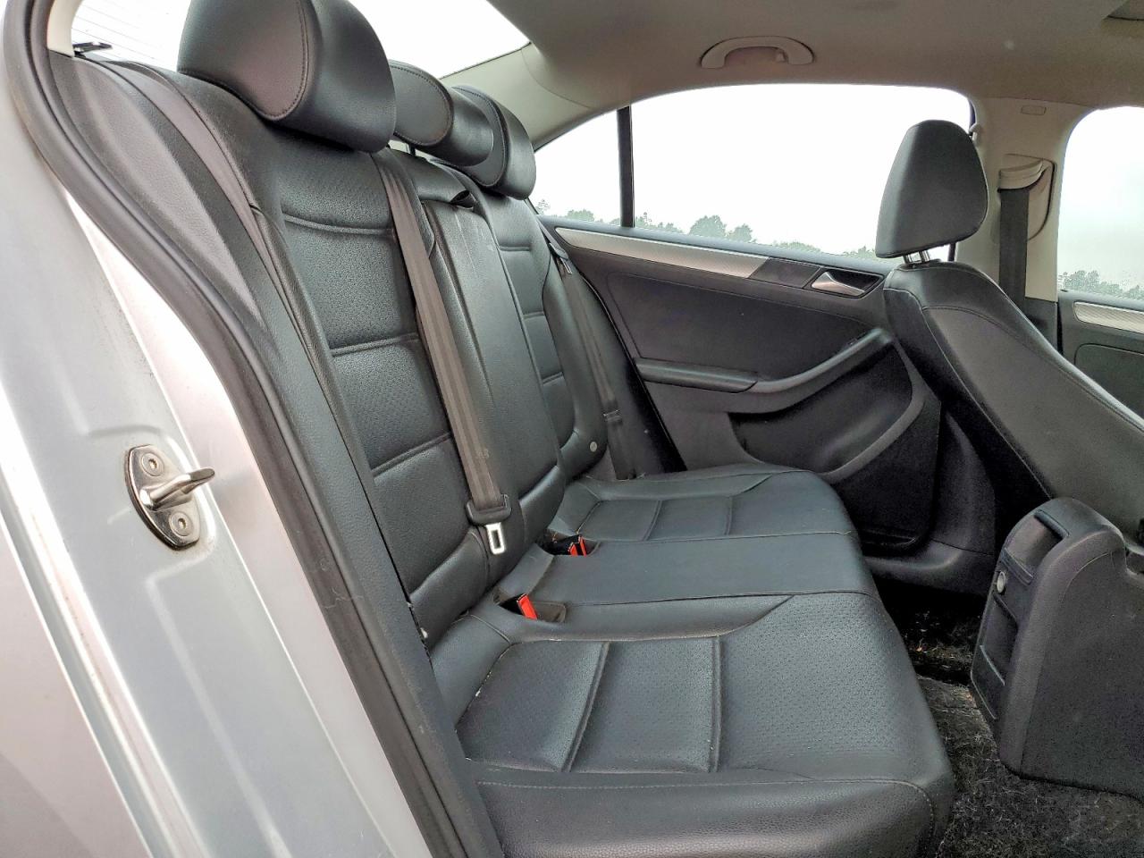 2015 Volkswagen Jetta Se Silver vin: 3VWD17AJ2FM254343