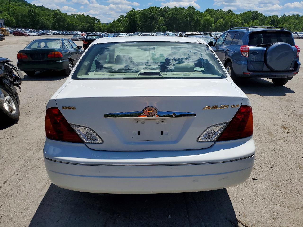 2002 Toyota Avalon Xls Белый vin: 4T1BF28B62U244851