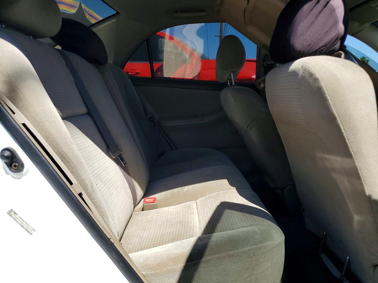 2006 Toyota Corolla Ce White vin: 1NXBR32E86Z734956