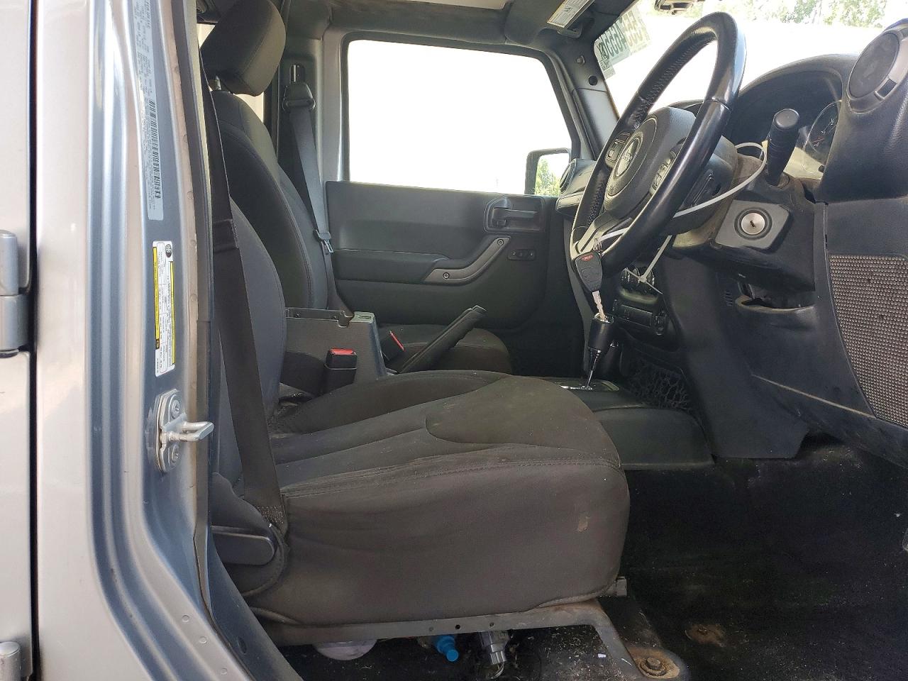 2018 Jeep Wrangler Unlimited Sport Silver vin: 1C4BJWKG7JL830610