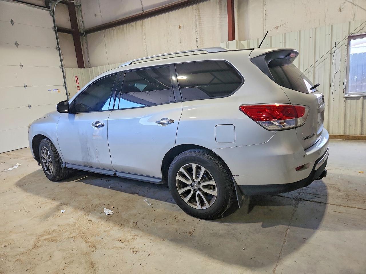 2015 Nissan Pathfinder Sv Silver vin: 5N1AR2MM3FC624414