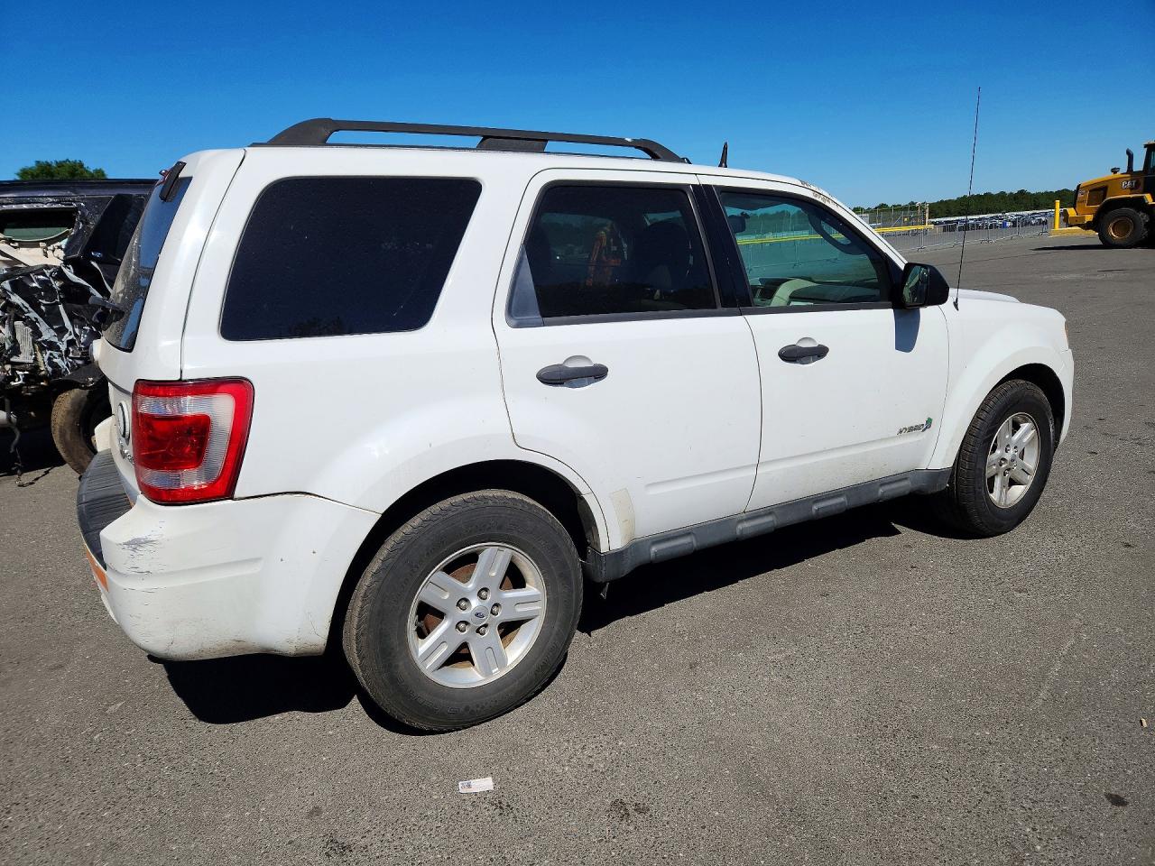 2011 Ford Escape Hybrid Белый vin: 1FMCU5K37BKB48803