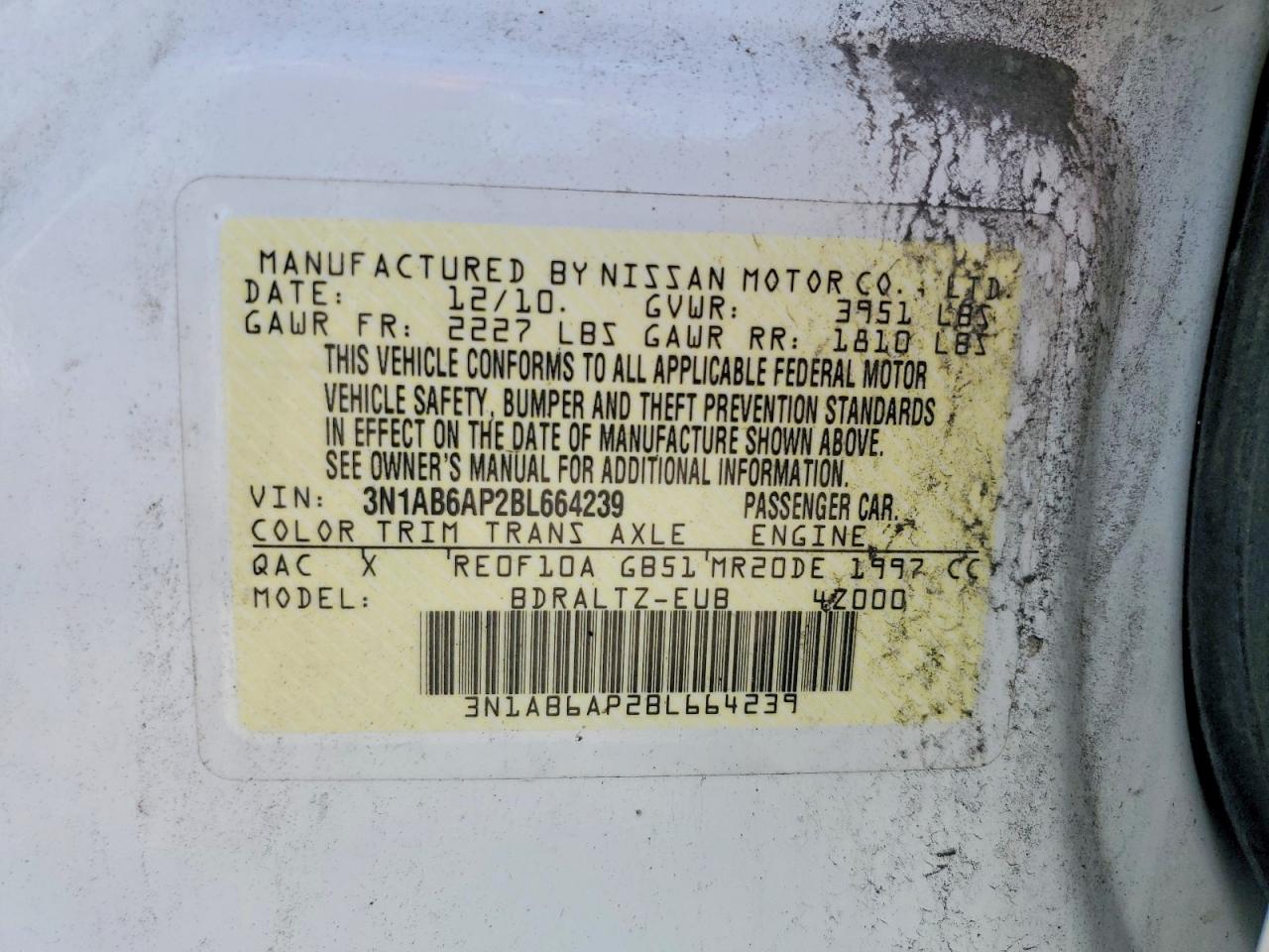 2011 Nissan Sentra 2.0 Белый vin: 3N1AB6AP2BL664239