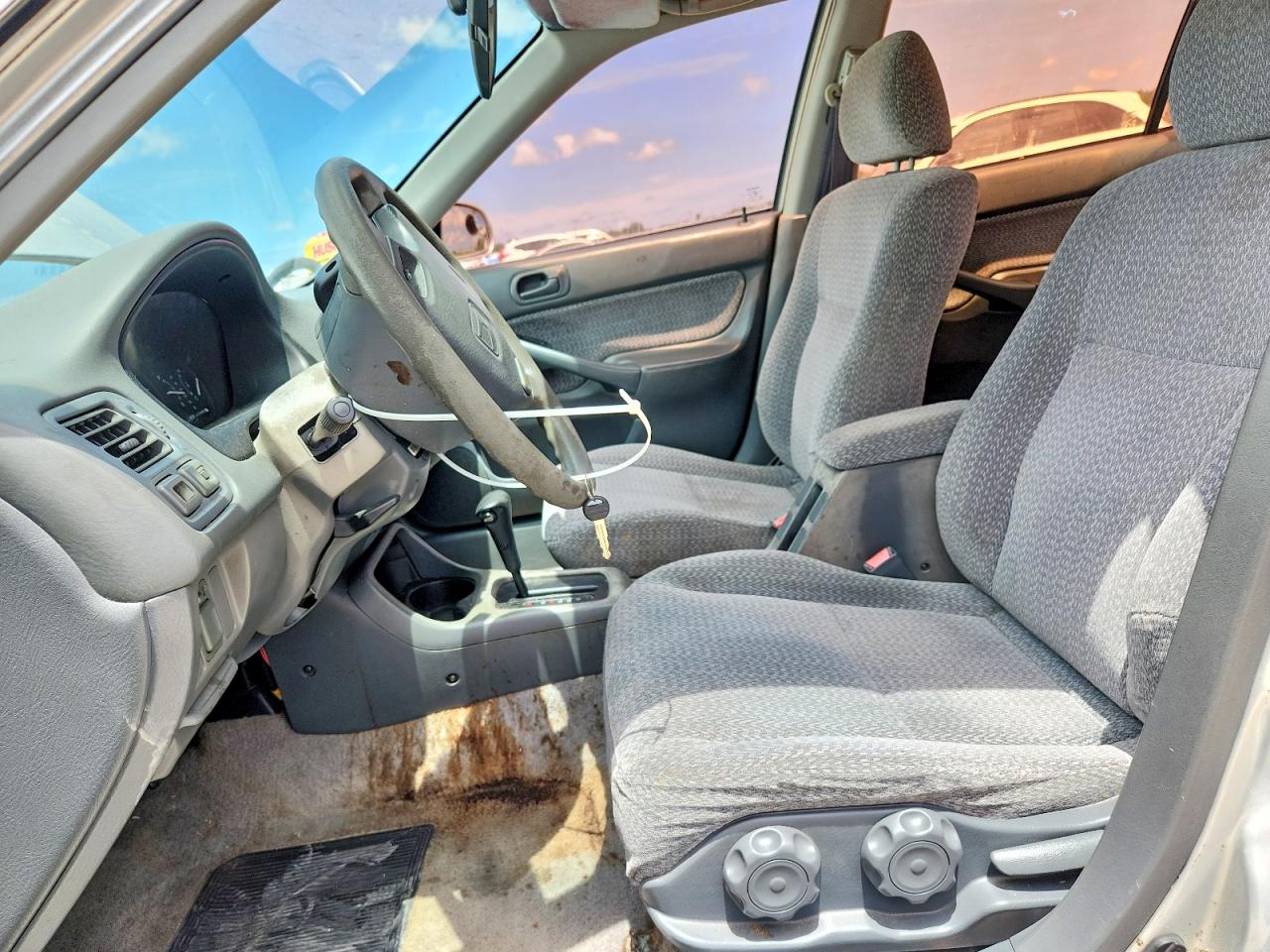 1999 Honda Civic Lx Silver vin: 1HGEJ6670XL015490