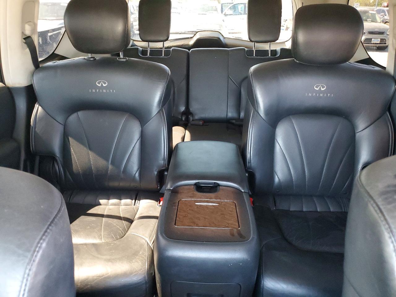 2012 Infiniti Qx56 Base Серебряный vin: JN8AZ2NF4C9516112