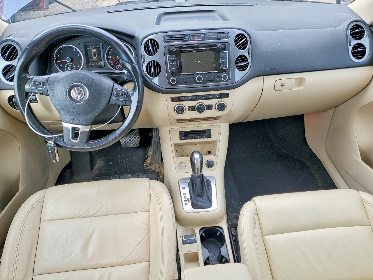 2013 Volkswagen Tiguan S Blue vin: WVGBV3AXXDW561117