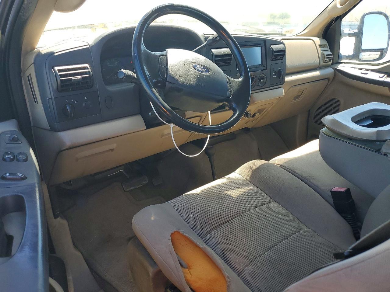 2005 Ford F250 Super Duty Gray vin: 1FTSX21P05EB21584