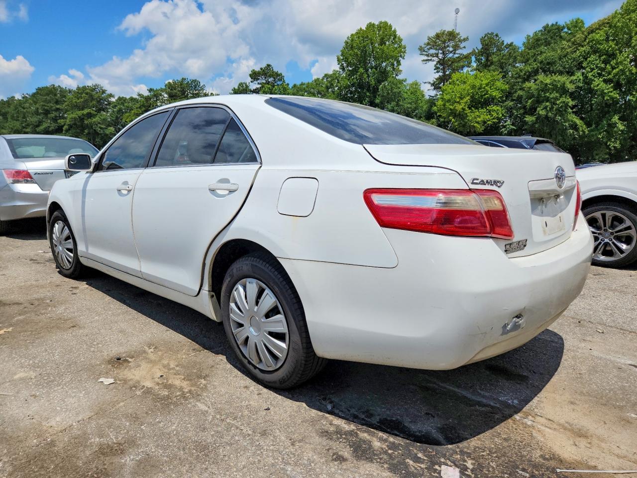 2009 Toyota Camry Base White vin: 4T1BE46KX9U917619