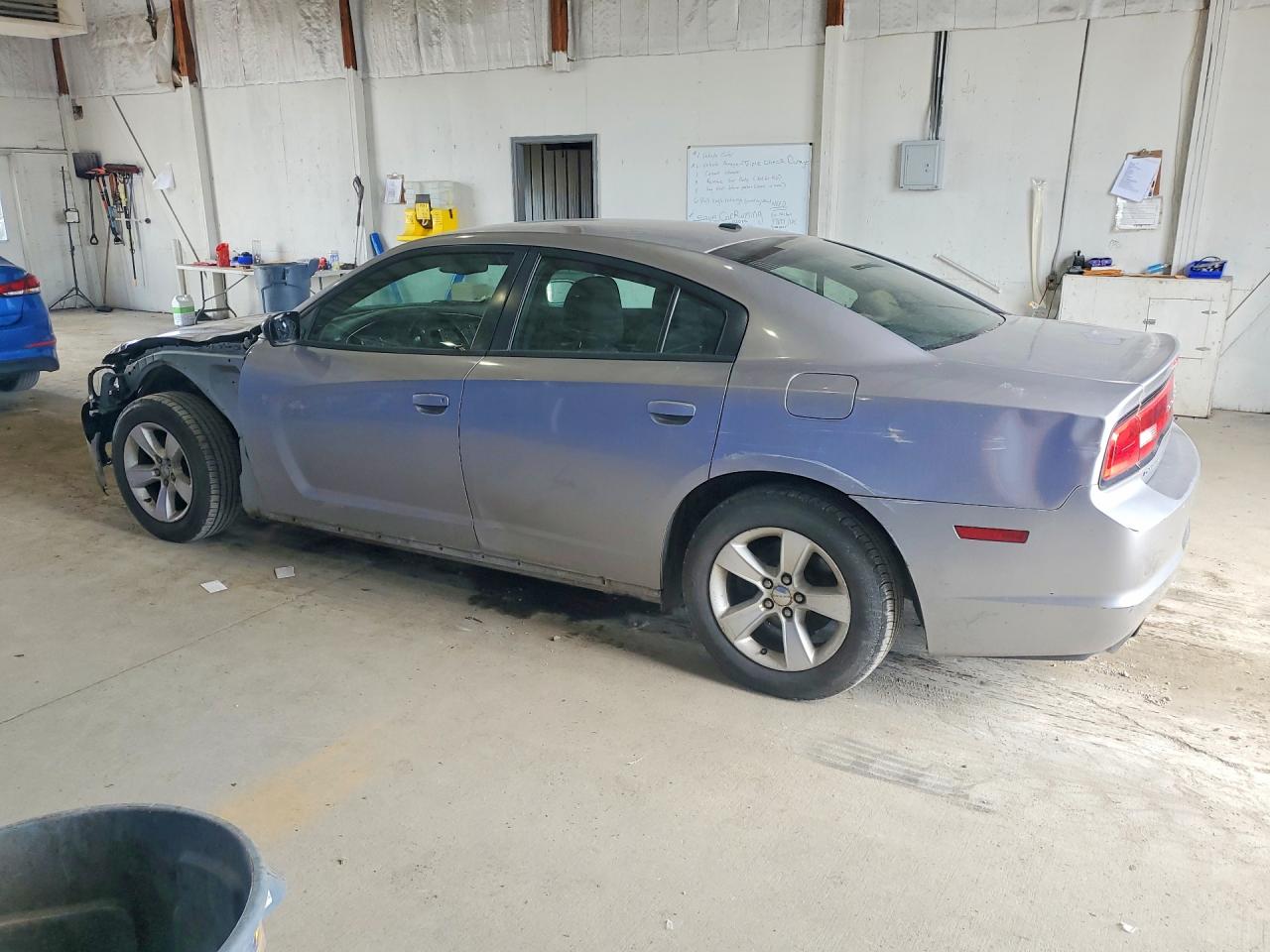 2013 Dodge Charger Se Серебряный vin: 2C3CDXBGXDH690723