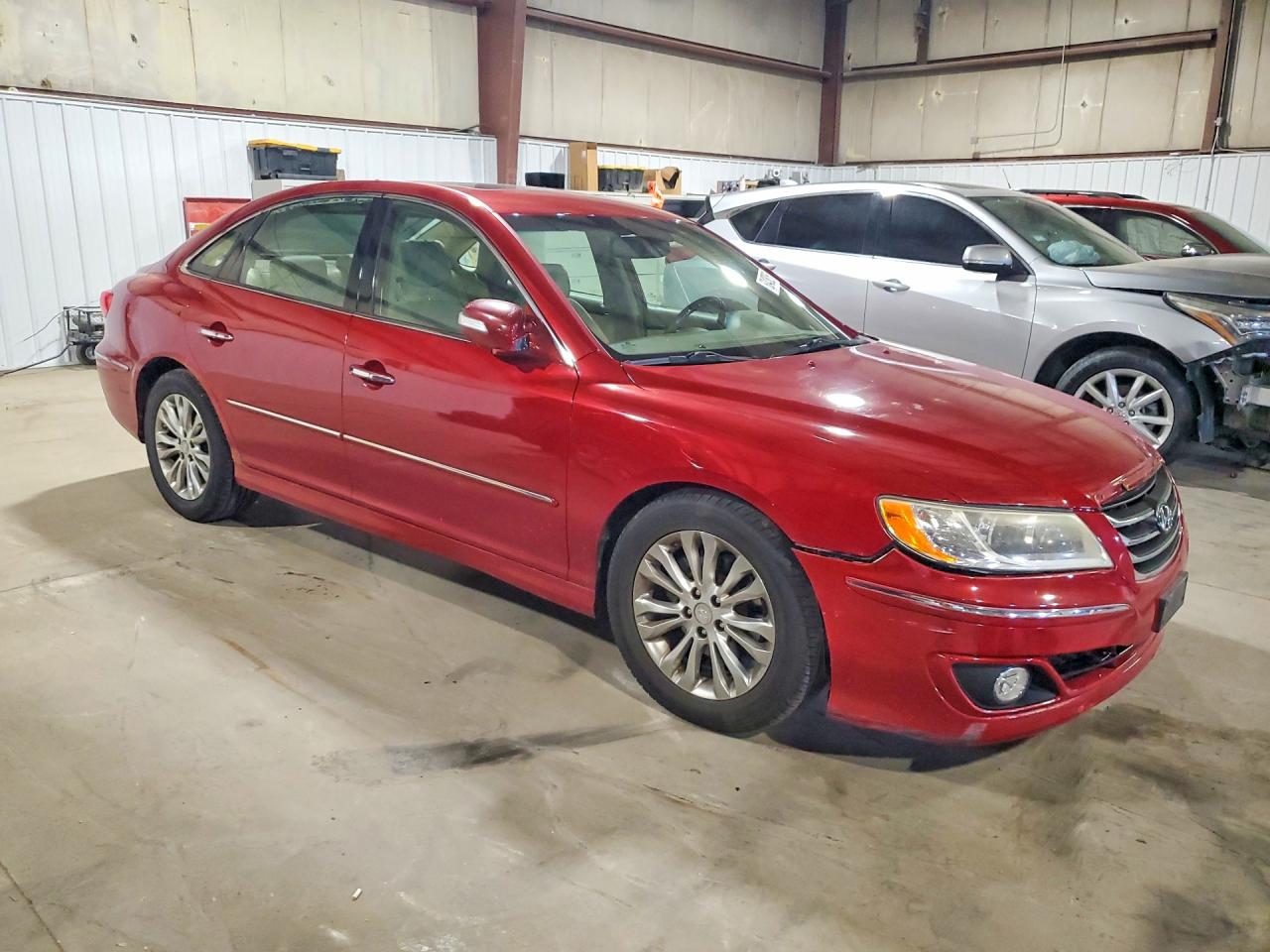 2011 Hyundai Azera Limited Красный vin: KMHFC4DF7BA538615