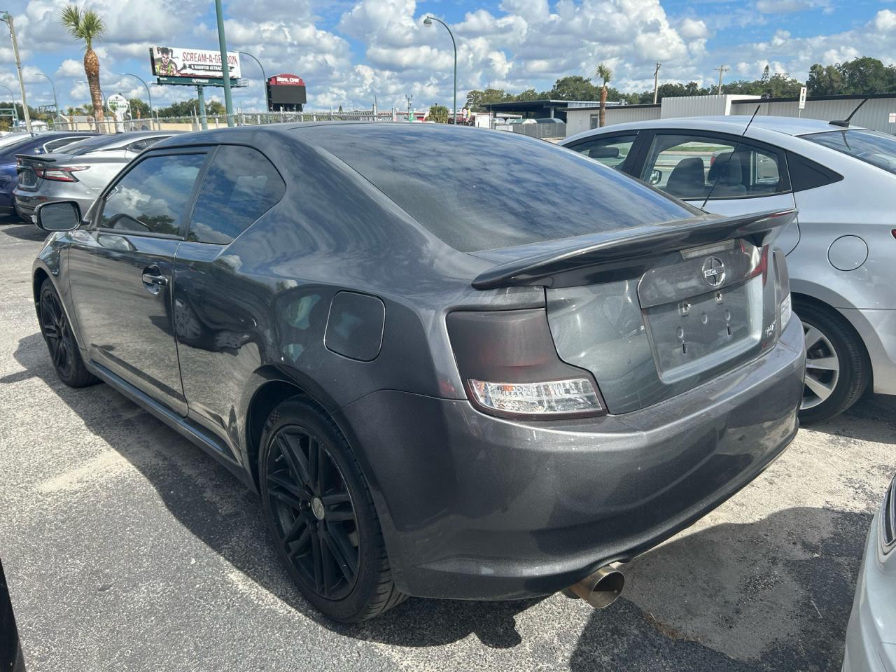 2011 Toyota Scion Tc Gray vin: JTKJF5C75B3001020