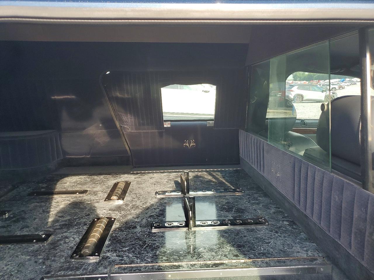 2001 Cadillac Professional Chassis Синий vin: 1GEEH90Y81U500479