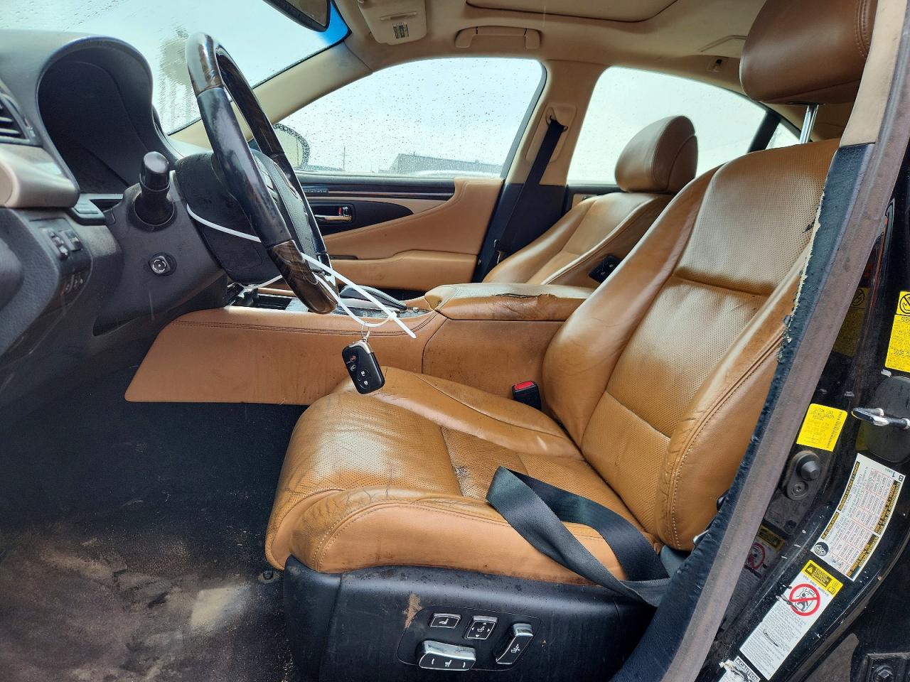 2014 Lexus Ls 460 Черный vin: JTHCL5EF9E5022098