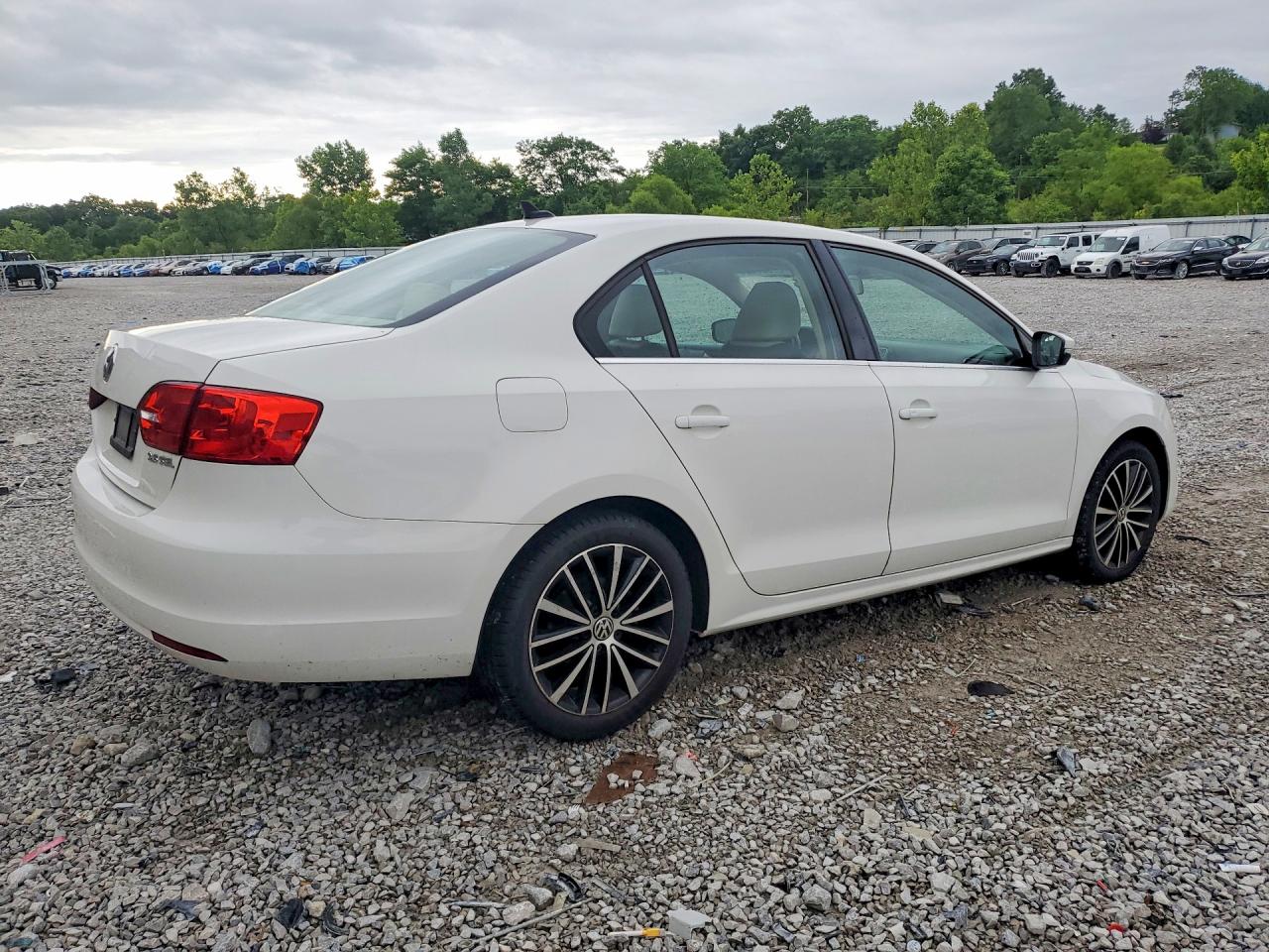 2012 Volkswagen Jetta Sel White vin: 3VWLX7AJ8CM376646