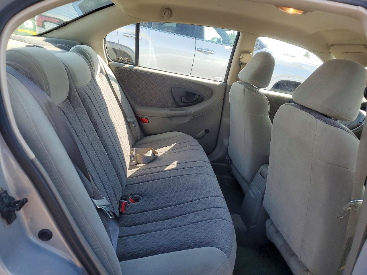 2000 Chevrolet Malibu Silver vin: 1G1ND52J9Y6150557